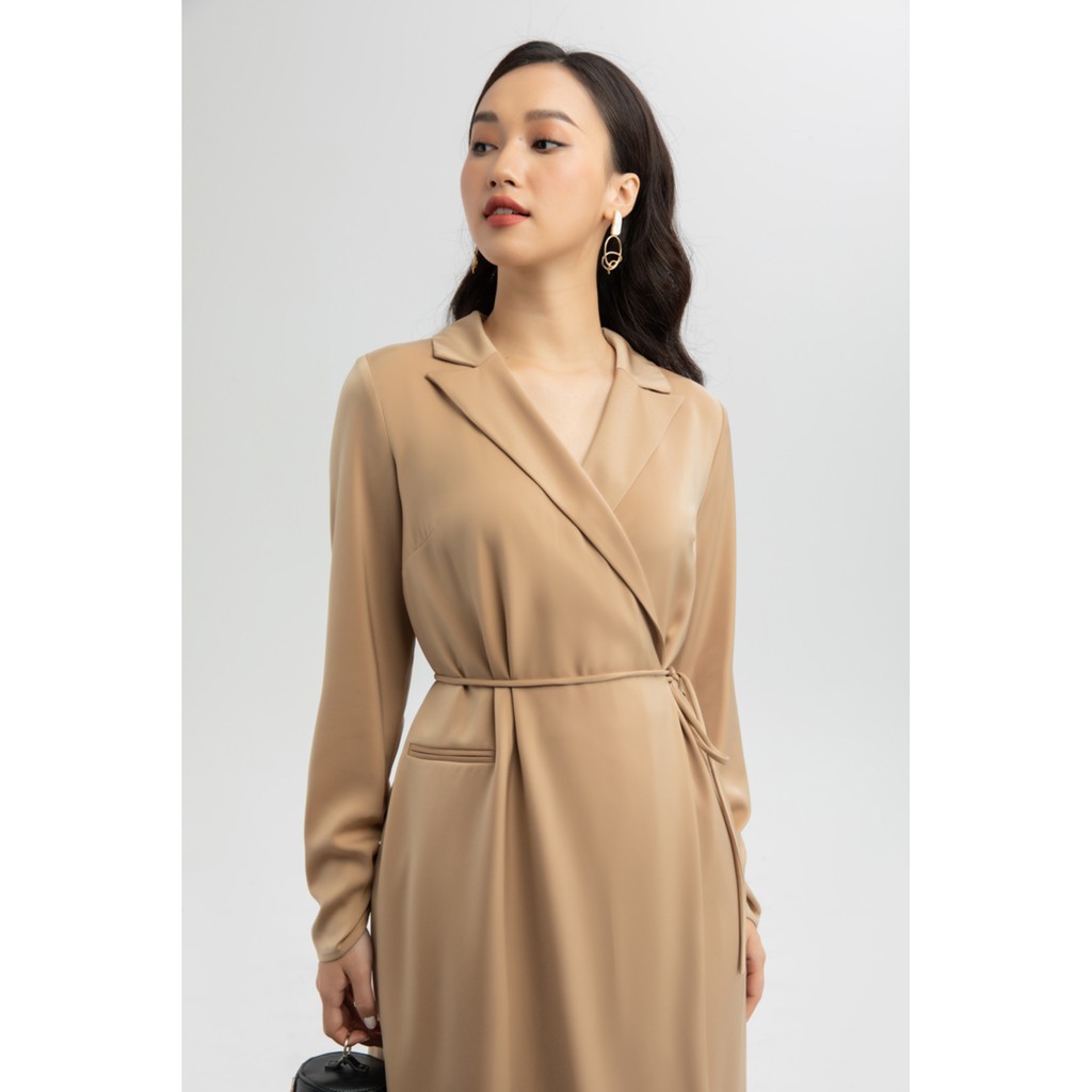 Đầm lụa xếp ly phía sau thiết kế IVY moda MS 48C6021