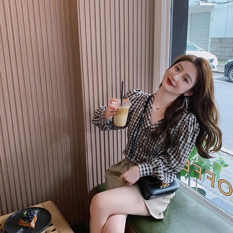 Áo Croptp Kẻ Sọc Siêu Xinh | BigBuy360 - bigbuy360.vn