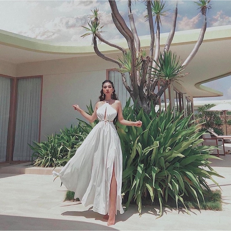 Maxi khoen xẻ đùi form xoè siêu xinh sống ảo cực chill sang chảnh