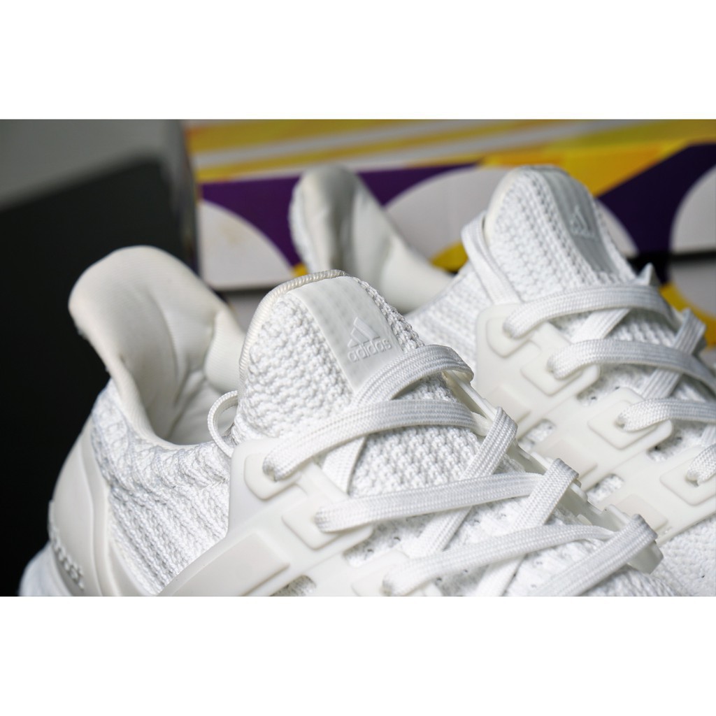 (Hàng có sẵn - Ảnh chụp tại SHOP) Giày Ultra Boost WHITE - Size Nam / Nữ | BigBuy360 - bigbuy360.vn