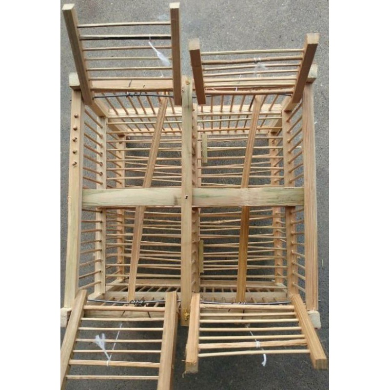 Lồng bẫy chim khuyên sâu 4 cửa kèm 2 cóng