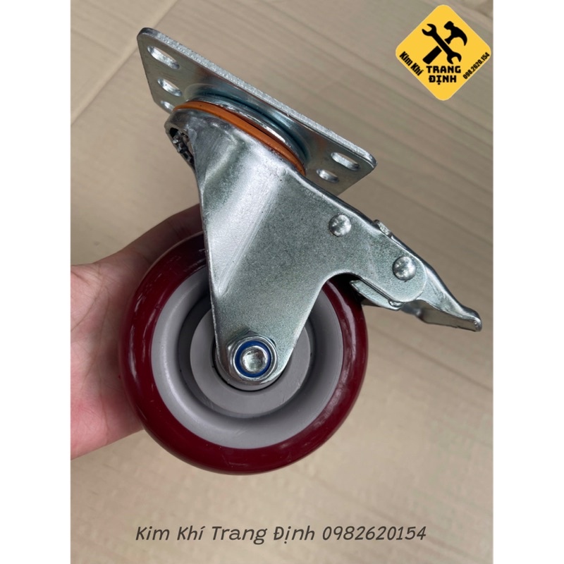 Bánh xe đẩy mặt đế xoay càng sắt mạ kền tải trọng 60kg lốp nhựa TPR đỏ mận đường kính 10cm