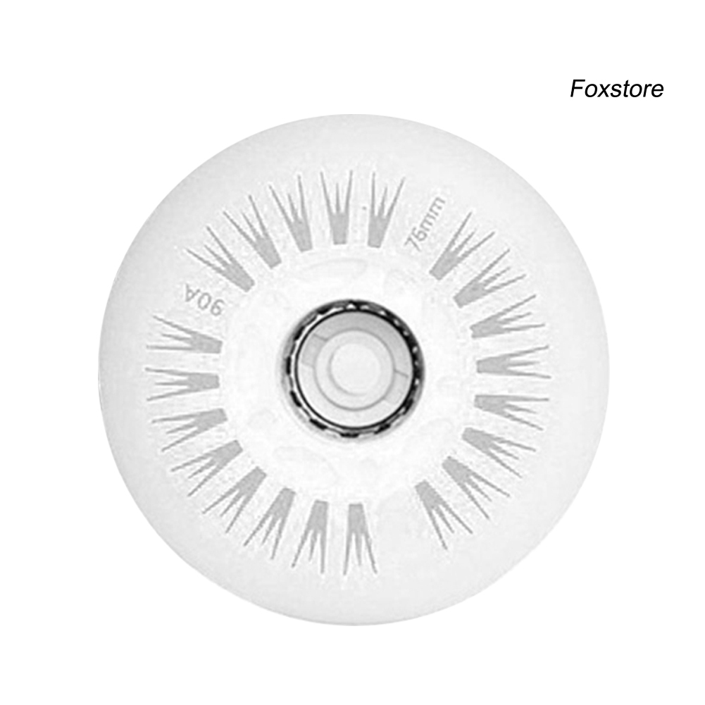 Bánh xe patin có đèn led (loại tốt), cao su có độ bám đường rất tốt