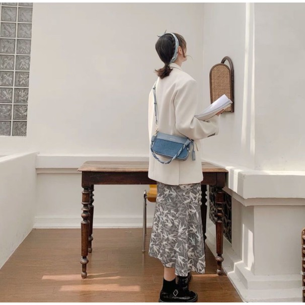 Túi Đeo Vai / Kẹp Nách Vải Denim Màu Xanh Dương Phong Cách Cổ Điển Thời Trang Mới Cho Nữ 2021