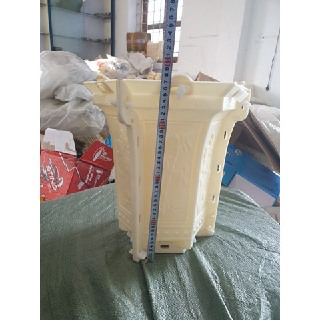 Khuôn chậu lục giác ống 33 có lòng trong