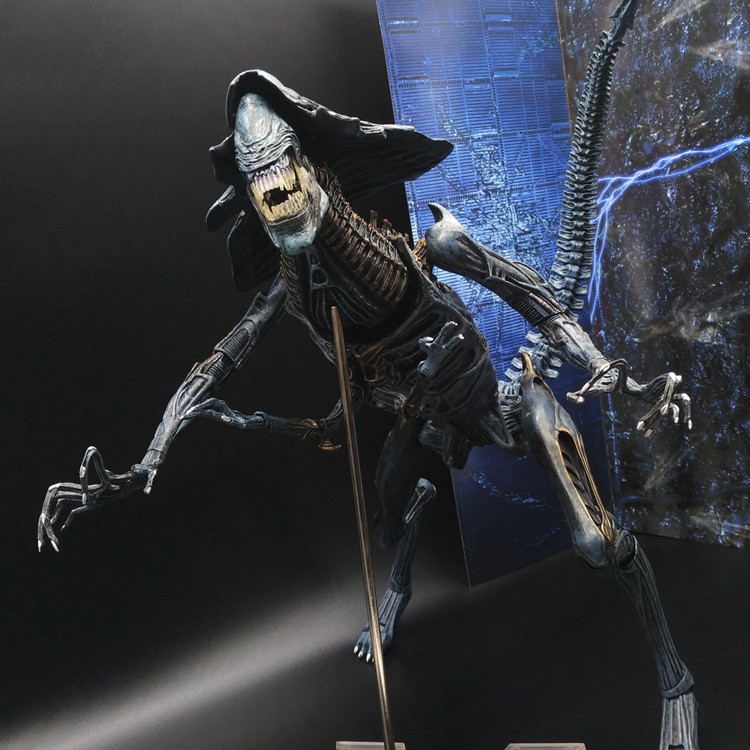 Mô hình Alien Queen - AVP Alien vs Predator