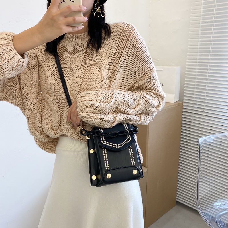 Túi Đeo Chéo Đựng Điện Thoại Mini Bằng Acrylic Màu Cam Thời Trang