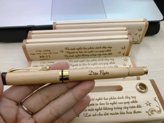 BÚT GỖ KHẮC TÊN