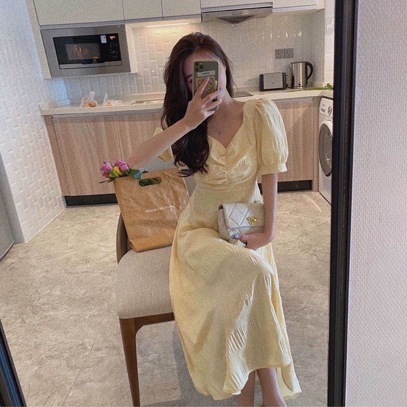 Đầm IELGY tay phồng hở lưng phong cách Pháp thời trang hè cho nữ