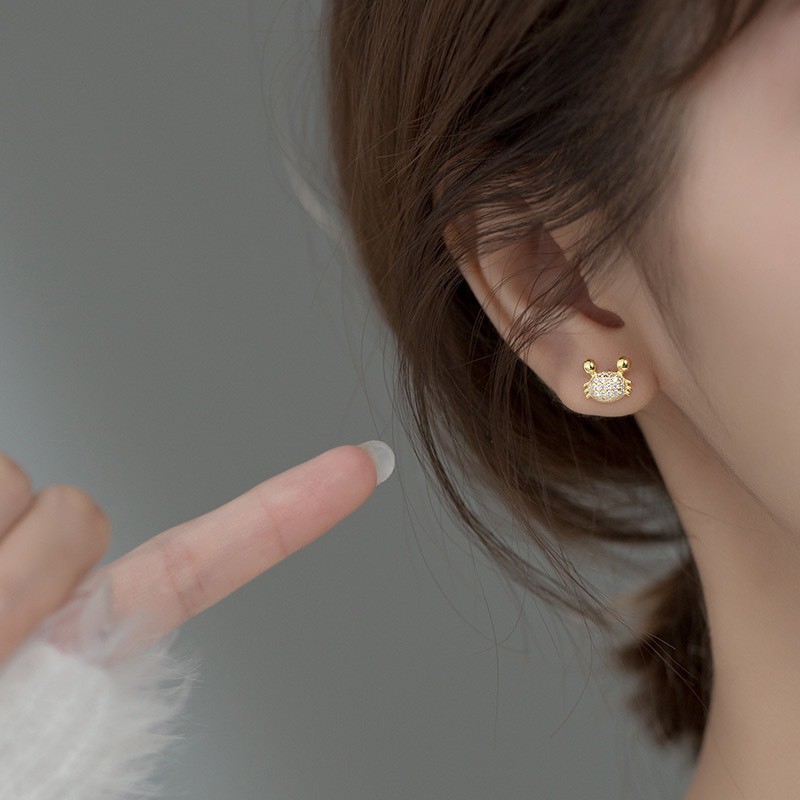 Bông tai bạc H.A.S hình con cua đính đá - HBT16