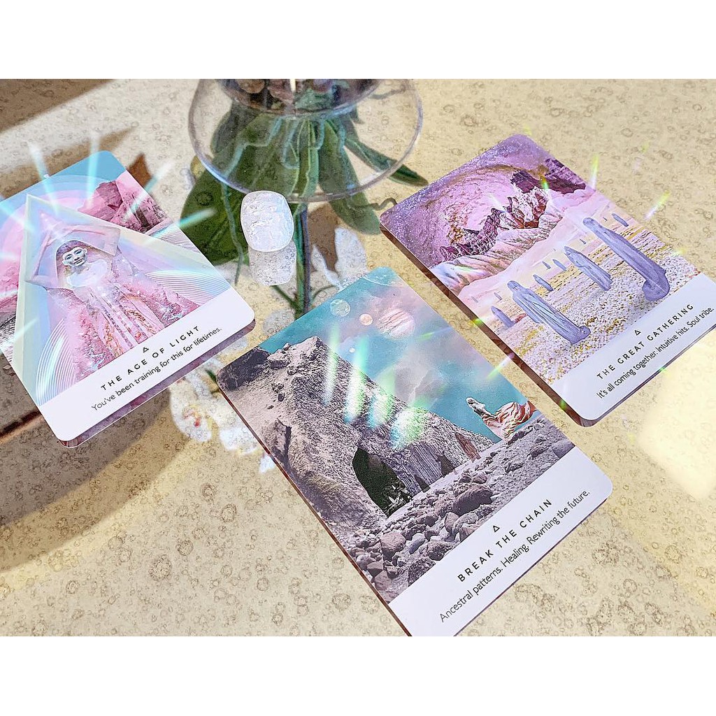 Bộ Bài Work Your Light Oracle  - Bài Gốc Authentic Chính Hãng 100%