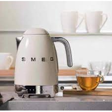 Ấm siêu tốc SMEG KLF04CREU, màu kem, có điều chỉnh nhiệt độ