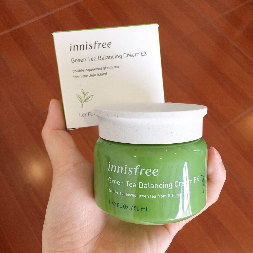 KEm trà xanh innisfree