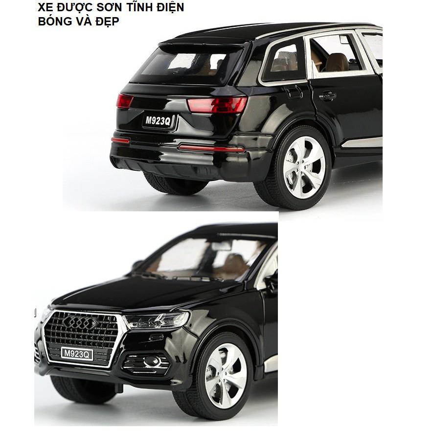 Xe ô tô audi Q7 XLG tỉ lệ 1:24 bằng sắt mở các cửa có đèn và âm thanh hàng Quảng Châu