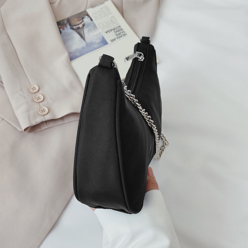 Túi Đeo Vai Phối Dây Xích Thời Trang Cho Nữ