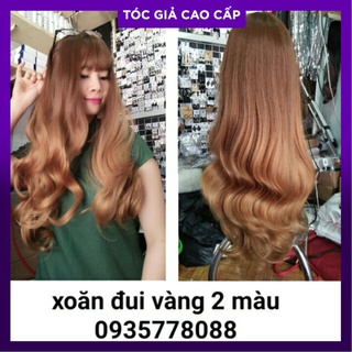 Hình tự chụp tóc giả cao cấp xoăn hai màu
