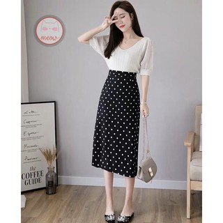 Chân váy chấm bi dáng dài cạp cao có size