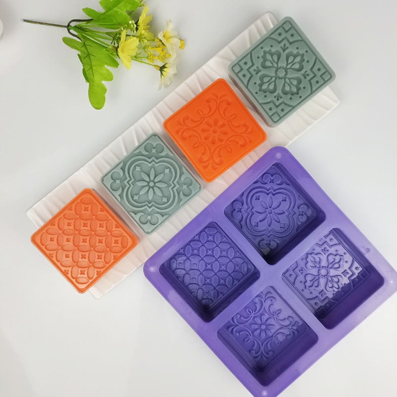 Khuôn Silicone Tạo Hình Làm Xà Phòng 4 Ngăn Hình Vuông