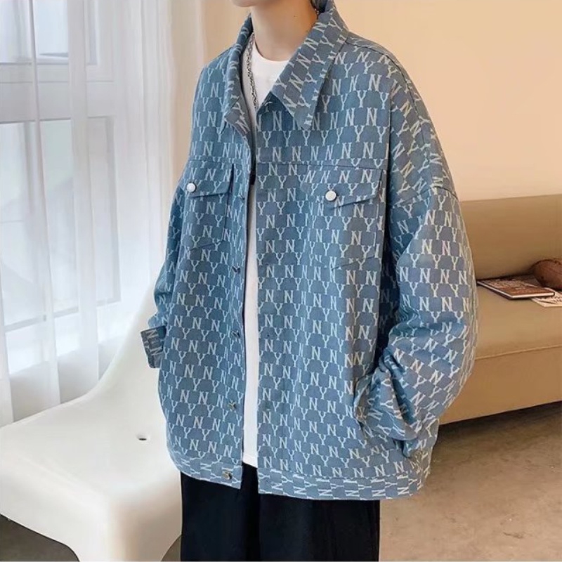 ♞AFF LIGA♞ Áo khoác denim dáng rộng phối túi thời trang cho nam