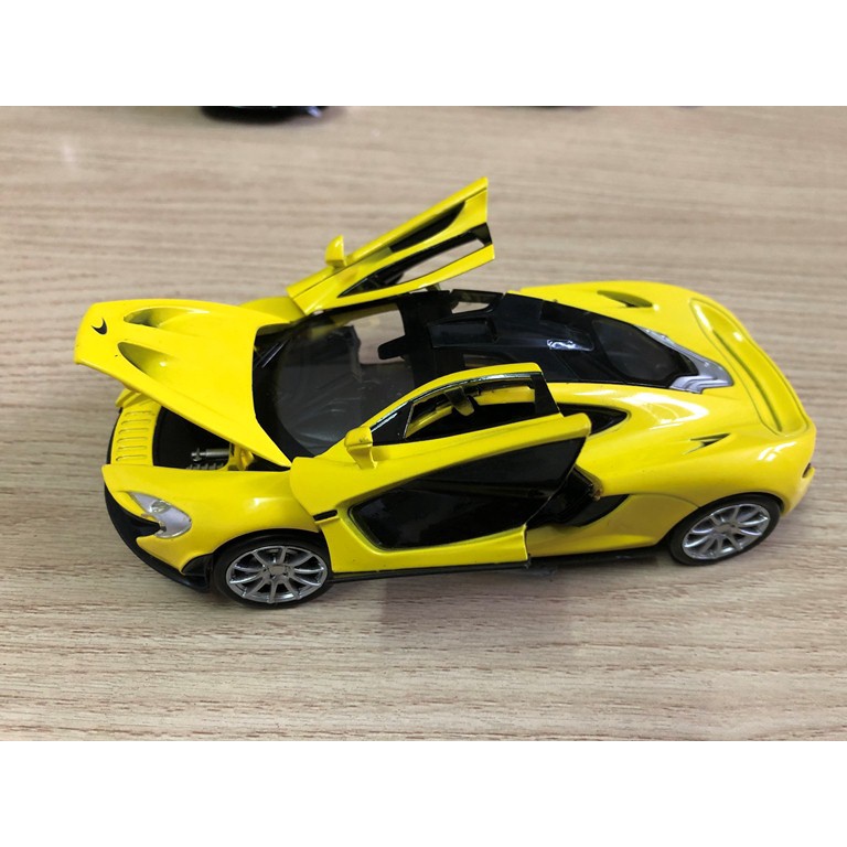 Mô hình siêu xe Mclaren P1 GTR tỉ lệ 1:32 bằng hợp kim