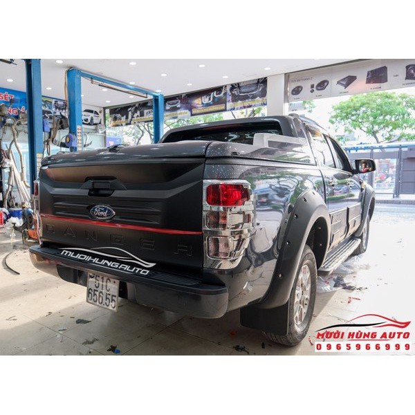 Ốp Cốp Thùng Sau Bản Lớn Cho Xe Ford Ranger Bán Tải Tại TPHCM