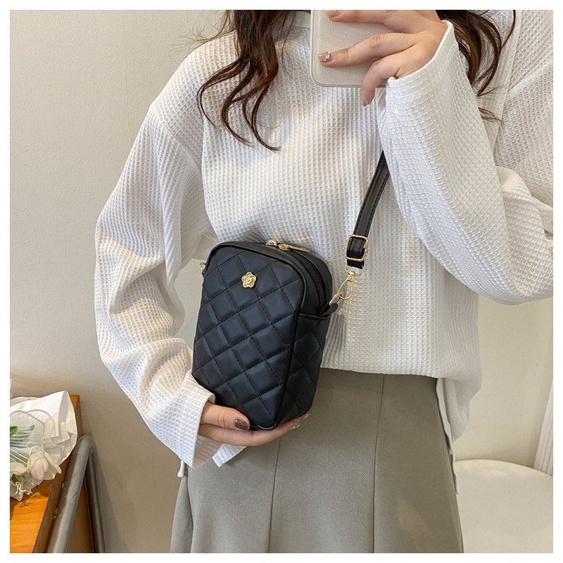 Túi Đeo Chéo Hình Vuông Nhỏ Màu Trơn Mẫu Mới Năm 2022 Gylb1582