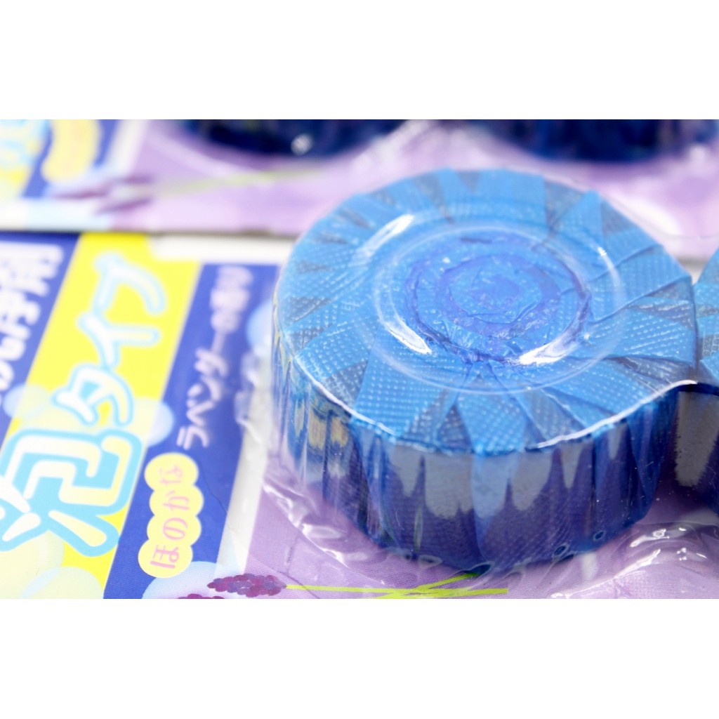 Set 2 viên thả bồn cầu diệt khuẩn Nhật Bản