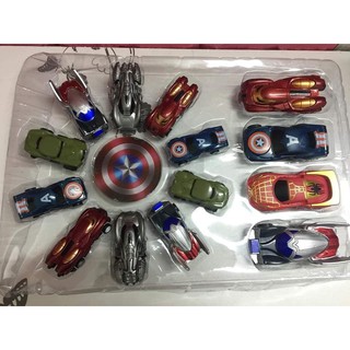 Set 14 ô tô siêu nhân chạy bánh đà