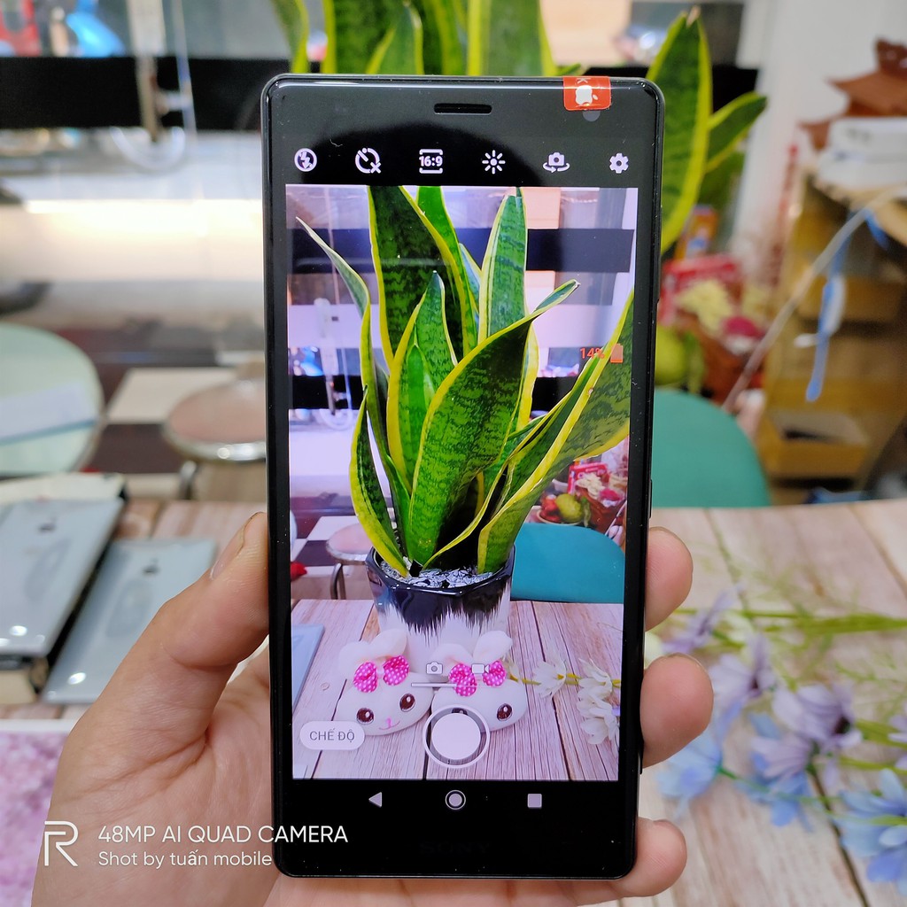 [Mã 159ELSALE hoàn 7% đơn 300K] Điện thoại Sony Xperia XZ2,Snap 845,4/64Gb-Camera nét,cấu hình khủng