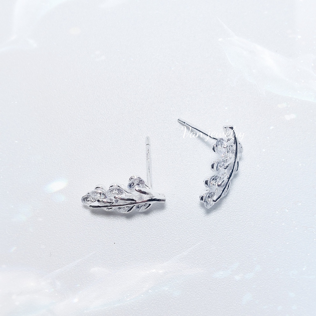 Khuyên tai bạc khuyen tai hình lá nạm đá trắng sáng lấp lánh