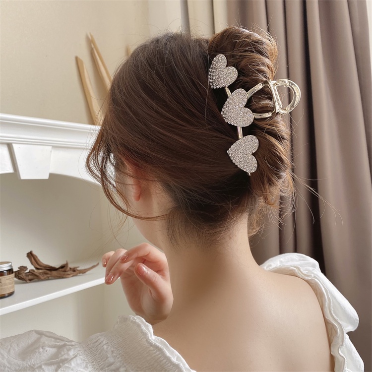 Kẹp Tóc Đính Đá Pha Lê Hình Trái Tim Sang Trọng Phong Cách Hàn Quốc