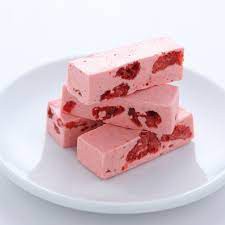 Kẹo Nougat healthy - Kẹo Hạnh phúc - Vị dâu tây, bánh quy mặn siêu hạt, mứt, ít ngọt.