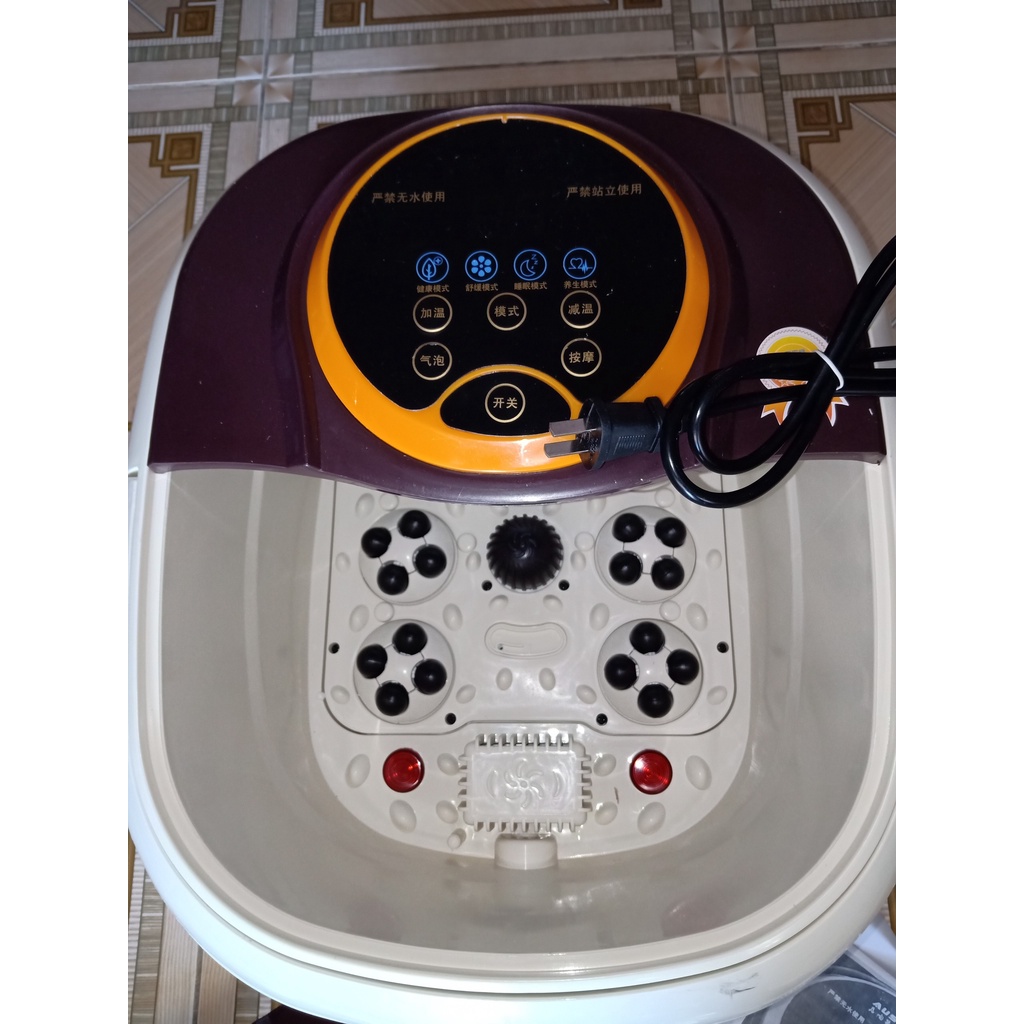 Bồn Ngâm Massage Chân Con Lăn Xoay Tự Động Obis BK-808
