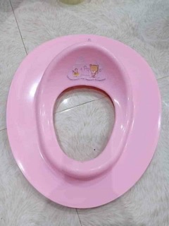Bệ thu nhỏ bồn cầu cho bé