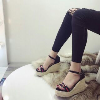 Giày đế xuồng gucci