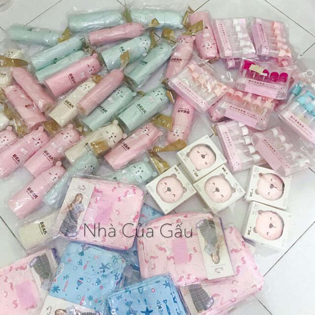 Combo Hộp đựng bàn chải và bộ chiết mỹ phẩm du lịch