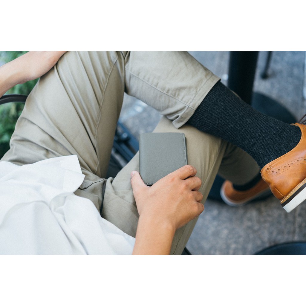 Ví Da Leonardo The Basic