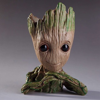Chậu cây Groot in marvel