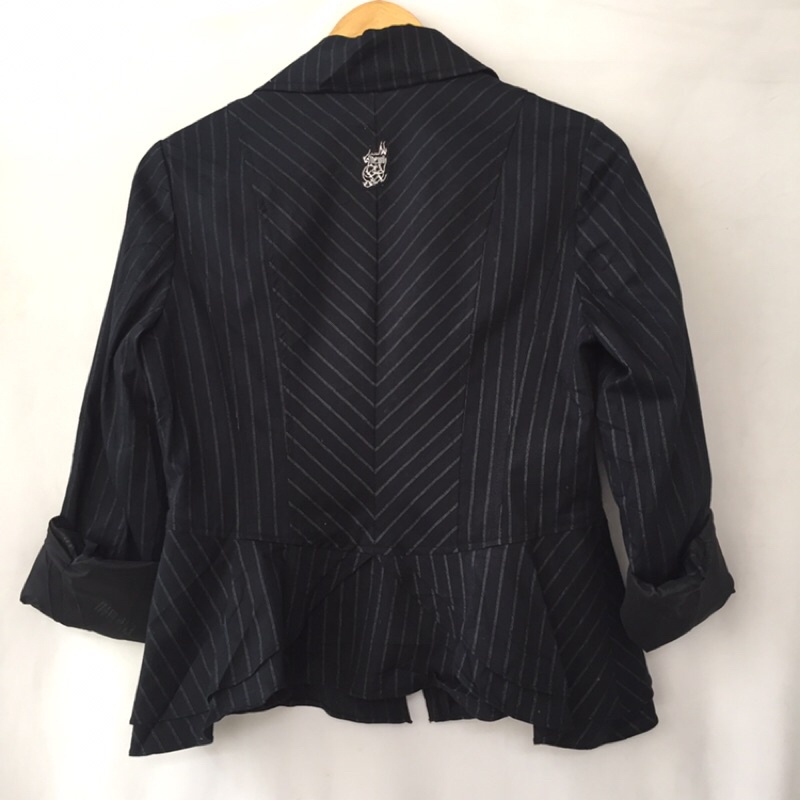 Blazer The Nhật mới căn độc lạ