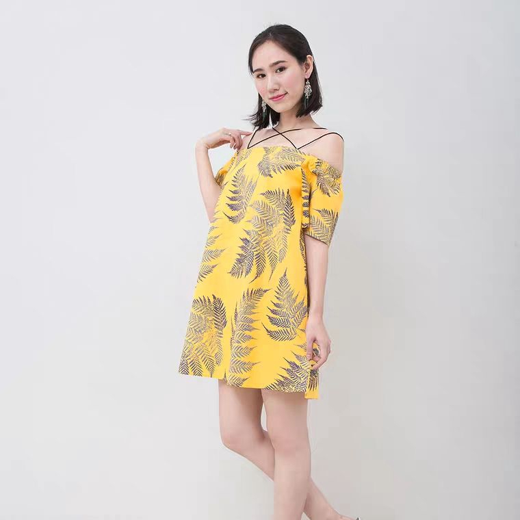 váy hoa trễ vai đan dây xinh xắn