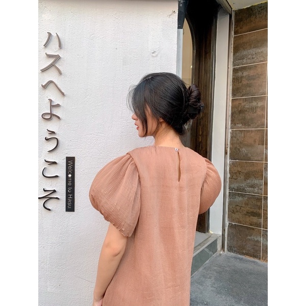 LIIN - Váy tay bồng dập ly | BigBuy360 - bigbuy360.vn