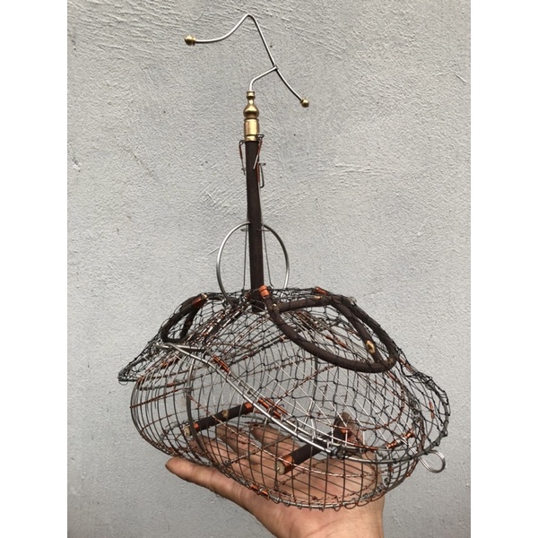 Lồng bẫy khuyên số 0