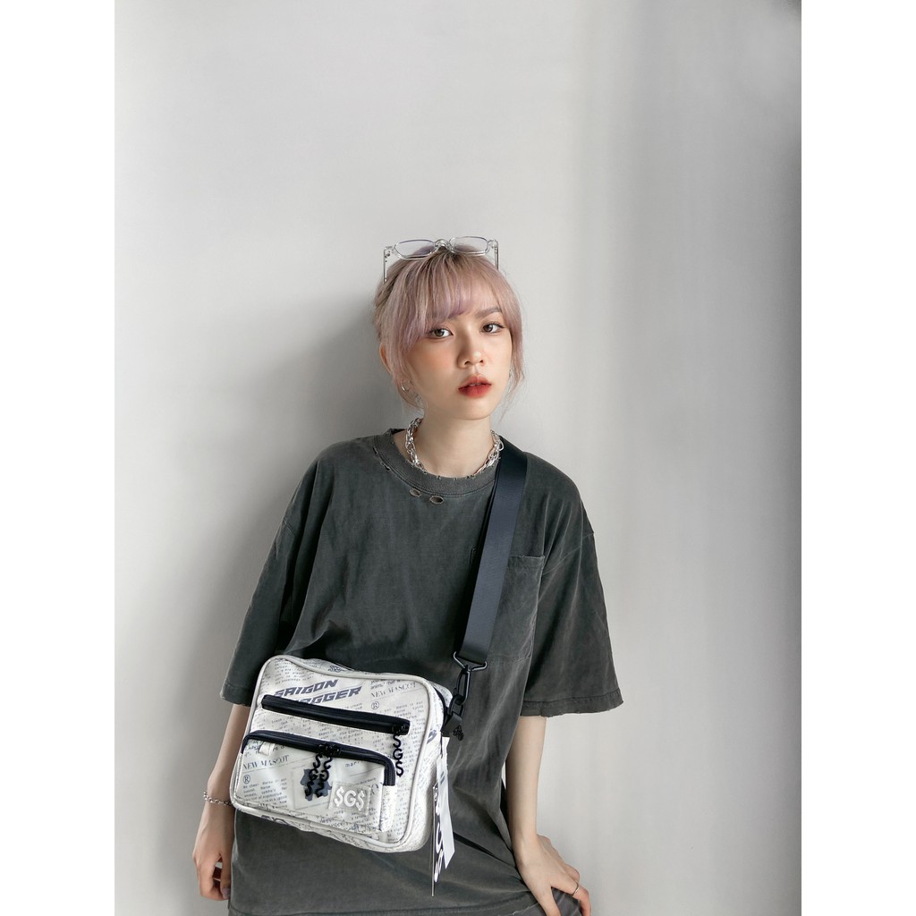 Túi Đeo Chéo Nam Nữ Ngang In Họa Tiết Báo SAIGON SWAGGER® SGS Journal Cross Body Bag