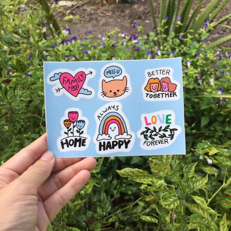 Sticker cute chống nước. Hình dán xinh xắn love happy family. Logo đẹp