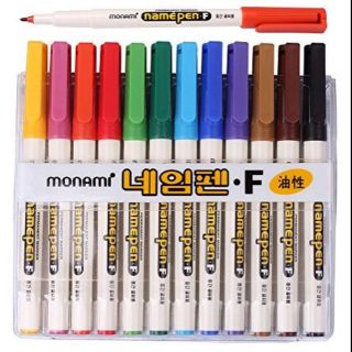 SET BÚT DẠ DẦU 12 MẦU MONAMI NAMEPEN F , BÚT VIẾT CD ( không xóa được )