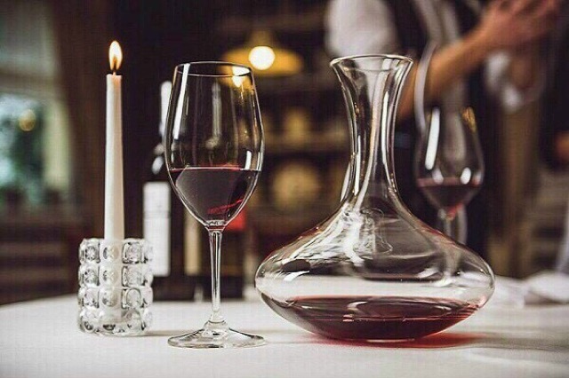 Decanter-bình thở rượu vang- pha lê cao cấp nhập khẩu