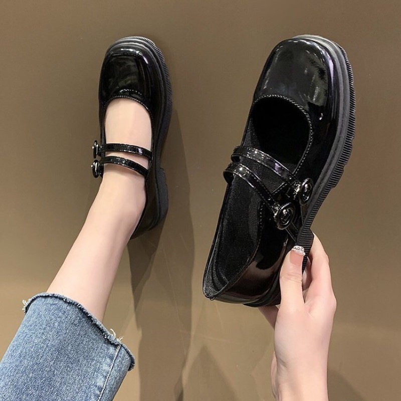 Giày ulzzang 2 quai khuy tròn đế răng cưa phong cách Hàn Quốc