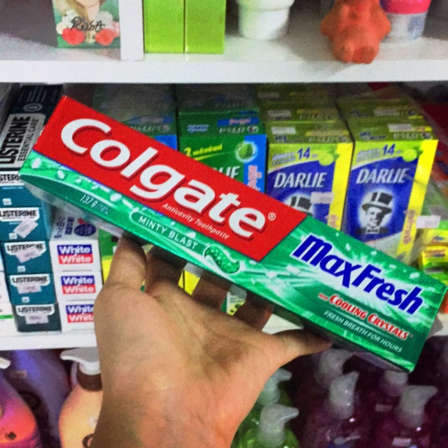 KEM ĐÁNH RĂNG COLGATE