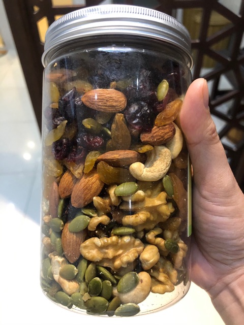 Granola ngũ cốc ăn kiêng 11 loại hạt dinh dưỡng 500g by Finn healthy | BigBuy360 - bigbuy360.vn