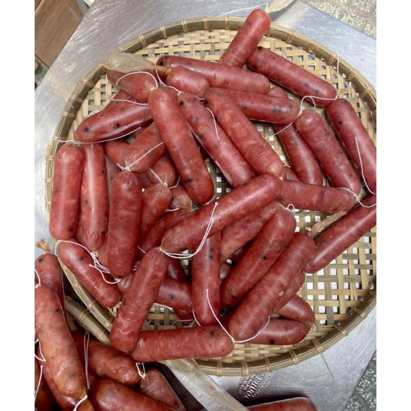 Ruột heo khô làm Lạp xưởng đã xăm lỗ sẵn dài 12-14met